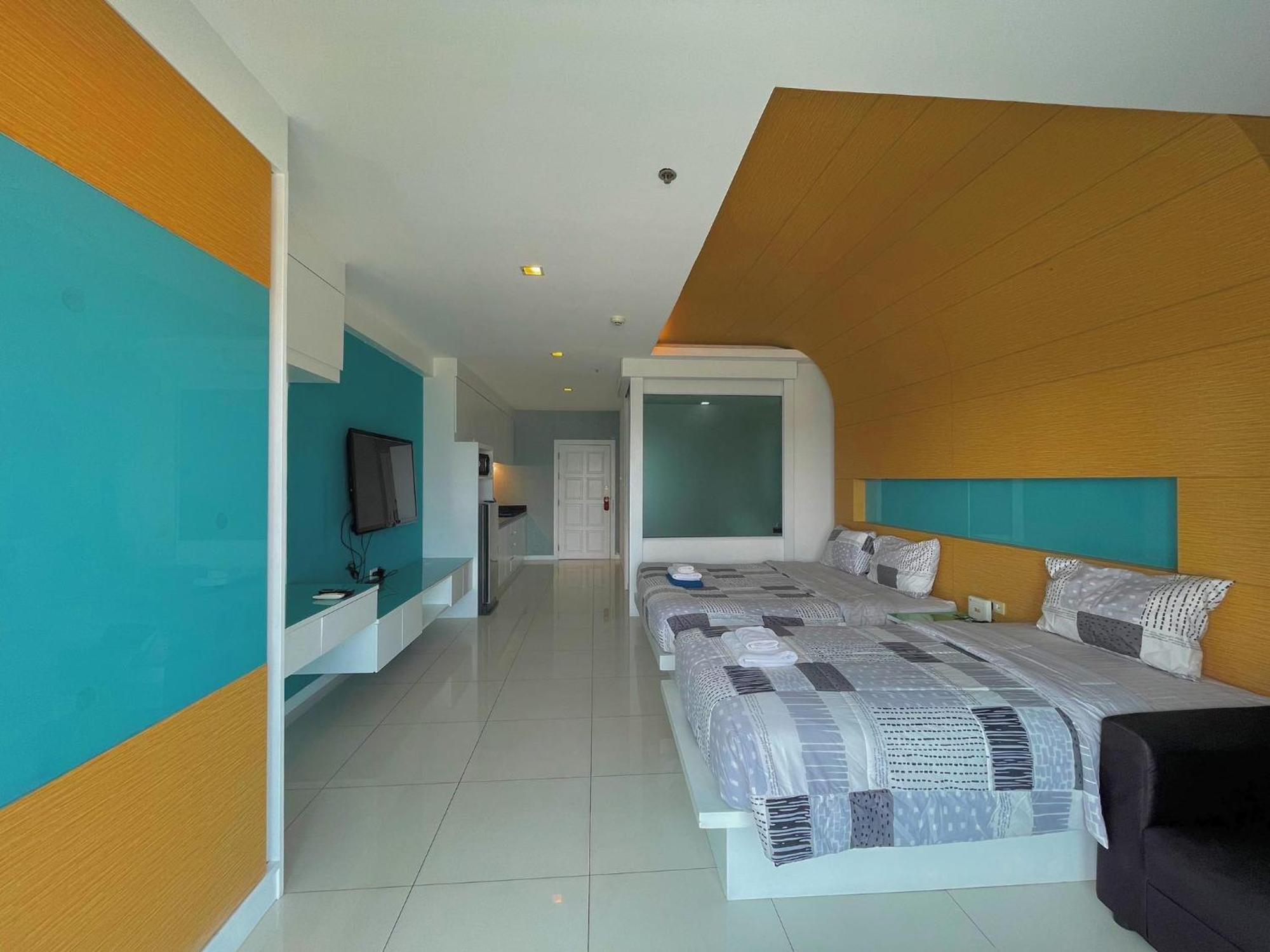 View Talay 6 By Pat 42 Apartment Pattaya Exterior photo