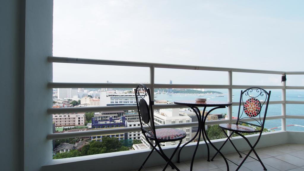 View Talay 6 By Pat 42 Apartment Pattaya Exterior photo
