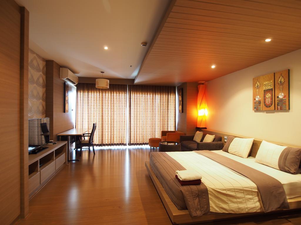 View Talay 6 By Pat 42 Apartment Pattaya Exterior photo