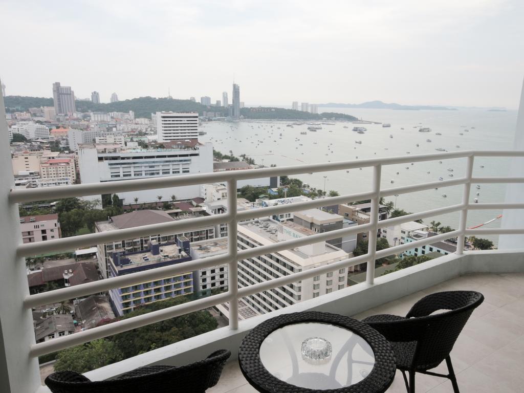 View Talay 6 By Pat 42 Apartment Pattaya Exterior photo
